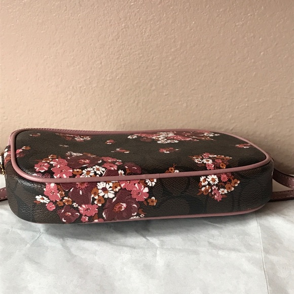 💦🌸Flashsale! coach crossbody/xbody🌸shoulder bag - Picture 6 of 8